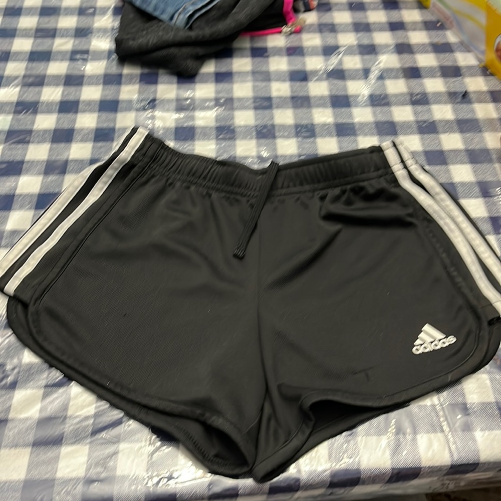 🏷️5 for $15 Gently used ADIDAS girls athletic shorts, black and white